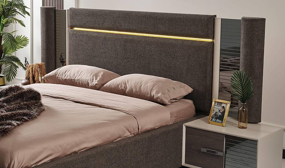 Odesa Bedroom