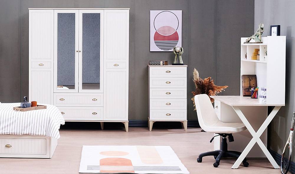 Marla Teen Room - 4 Door
