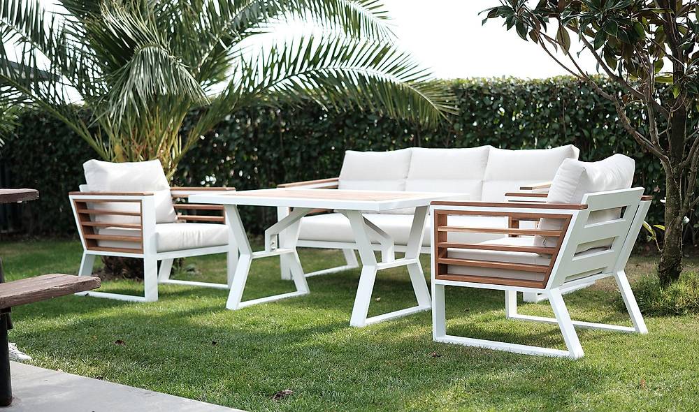 Nandy Garden Sofa Set