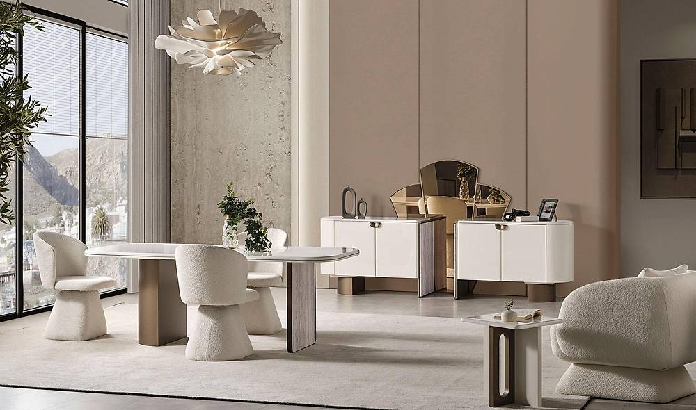 Zeus Dining Room