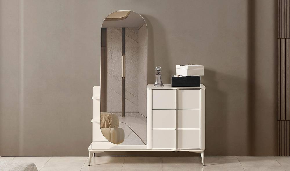Efsun Bedroom - Reflective