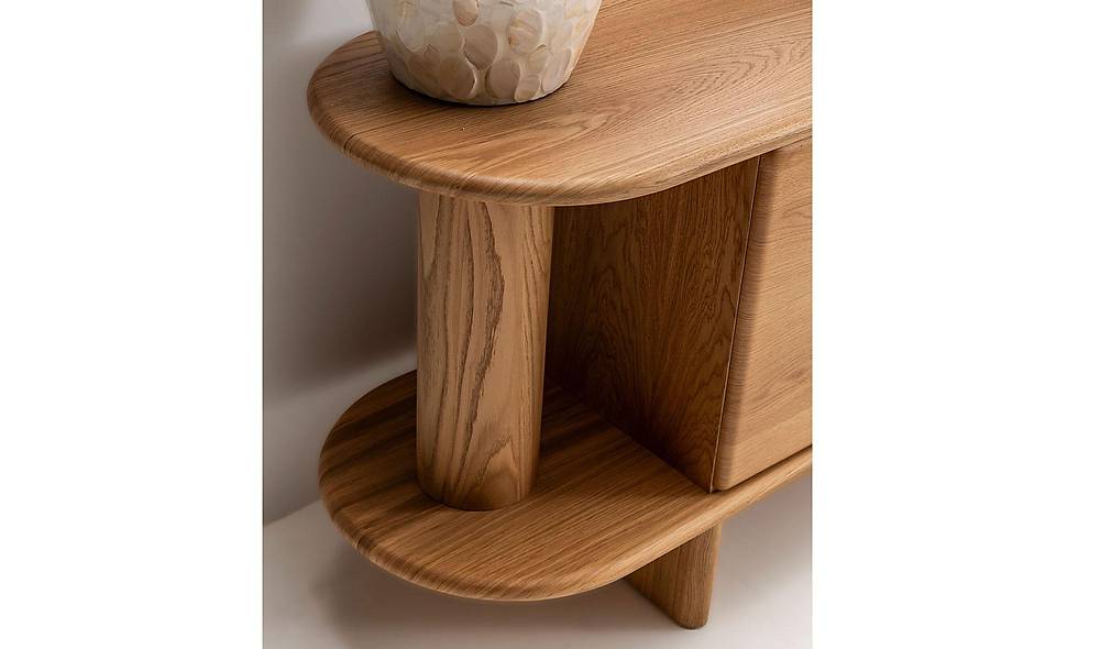 Handy Dresser