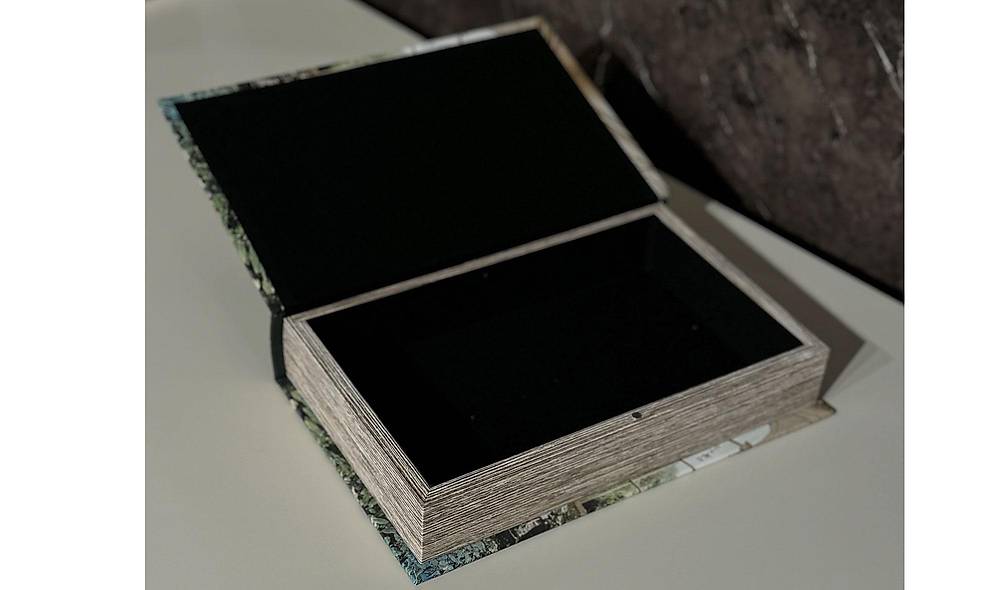 Gardens Book Box - 1 Piece