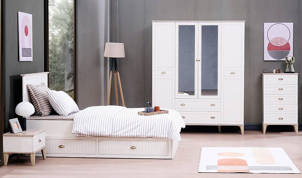 Marla Teen Room - 4 Door
