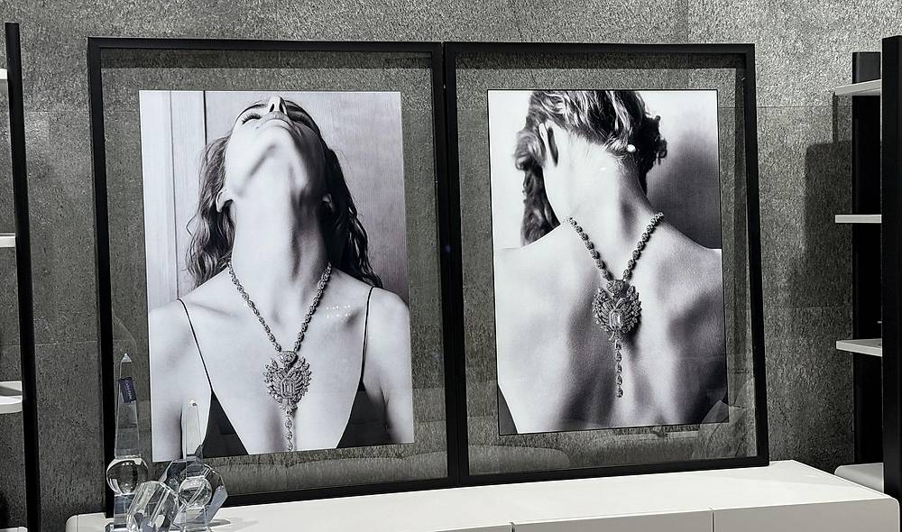 Nero Bianco Double Painting