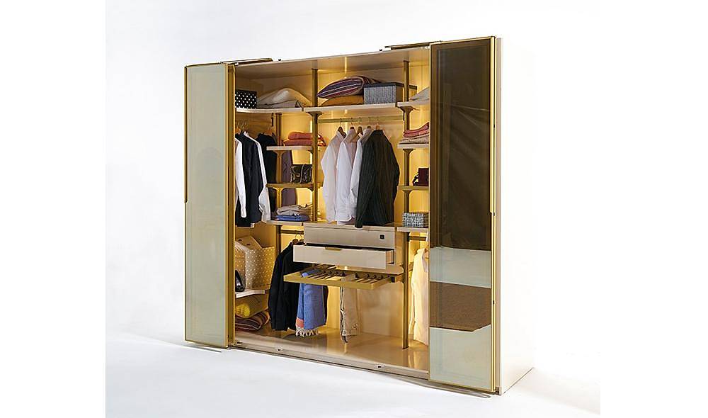 Kbrs Corner Bedroom