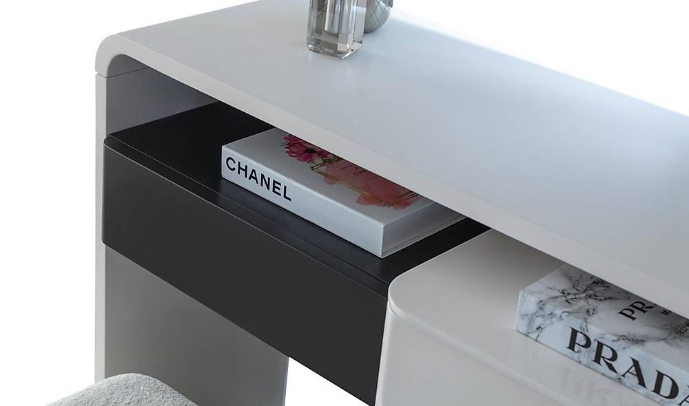 Merlo Dresser
