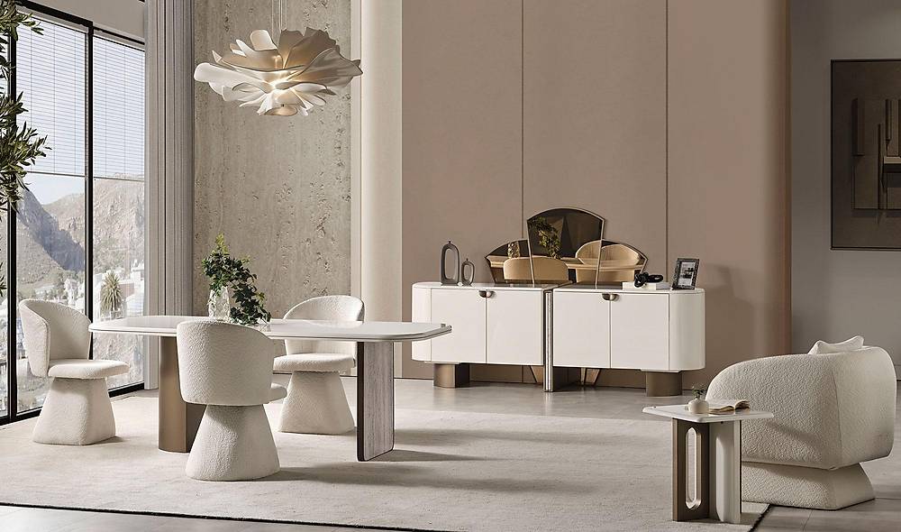 Zeus Dining Room