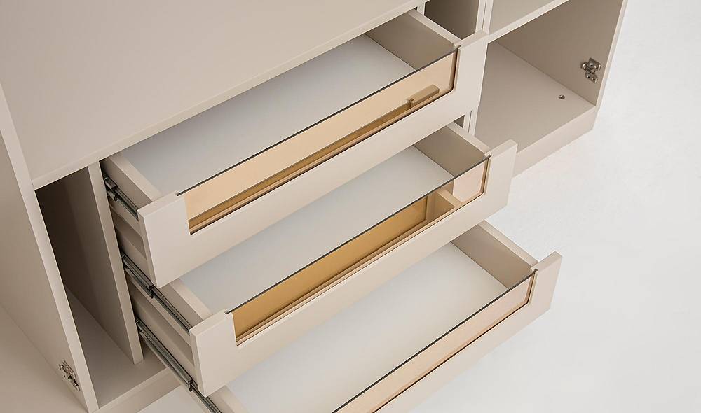 Momento 6 Door Wardrobe