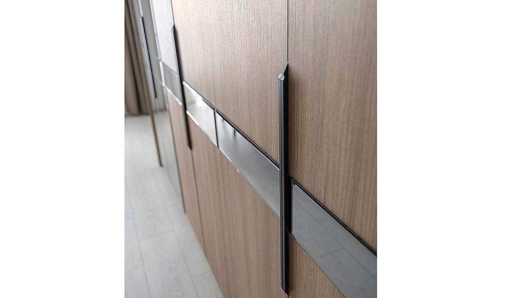 Becca 6 Door Wardrobe