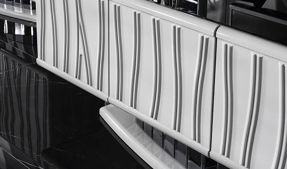 Voga Luxury Dining Room