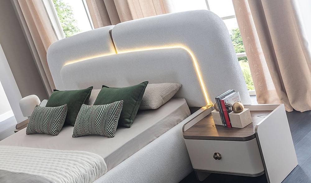 Tevalli Base Bedstead and Headboard