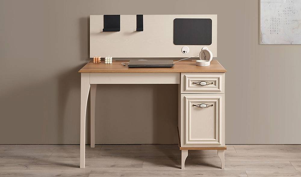 Aurora Study Desk