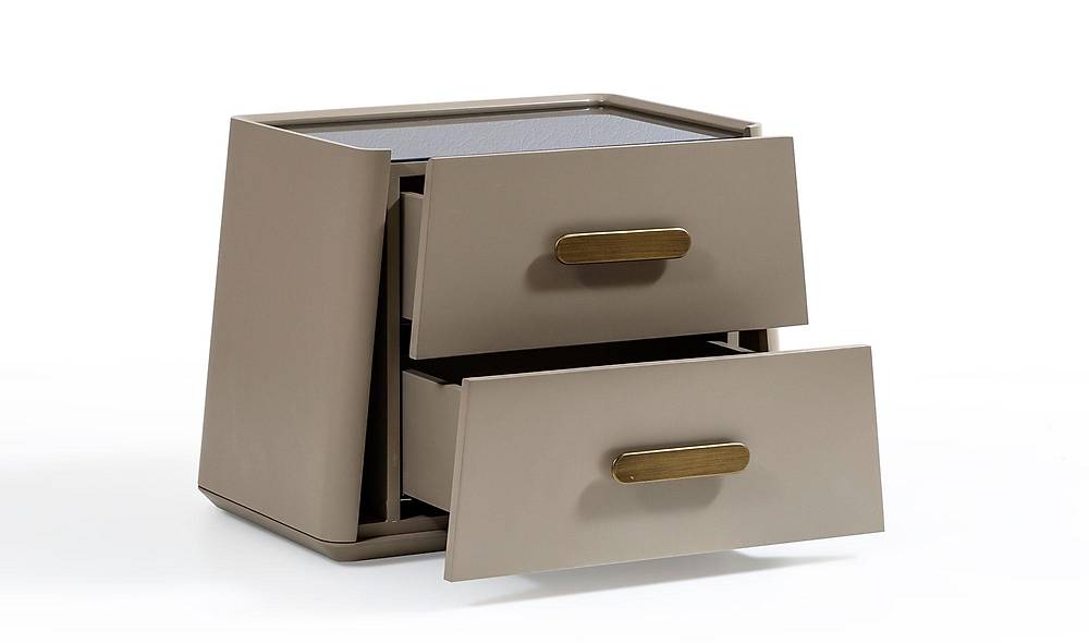 Mavera Dressing Room