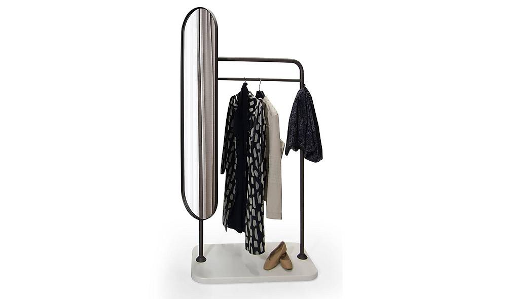 Luzzi Mirrored Hanger