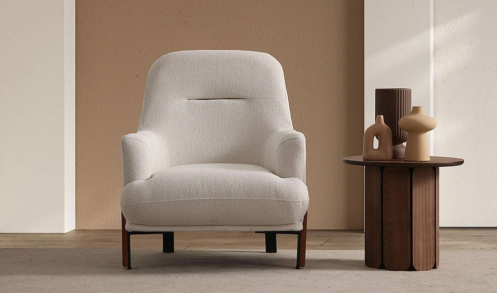 Nesta Bergere - Wooden Leg