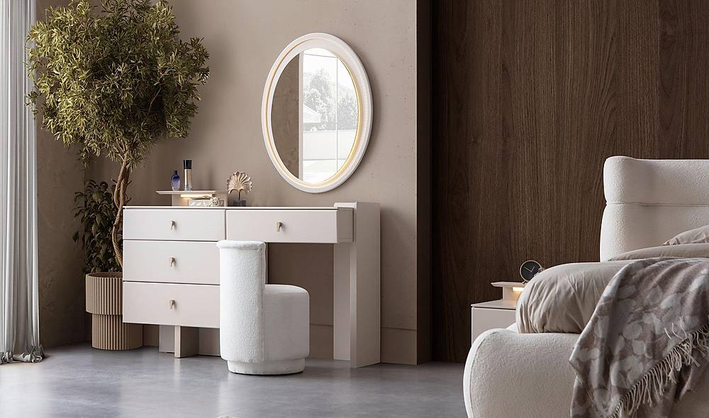 Dany Base Bedroom