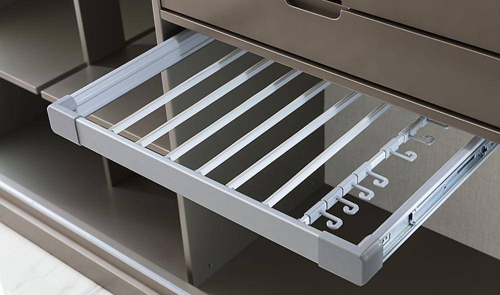 Valeri 6 Door Wardrobe