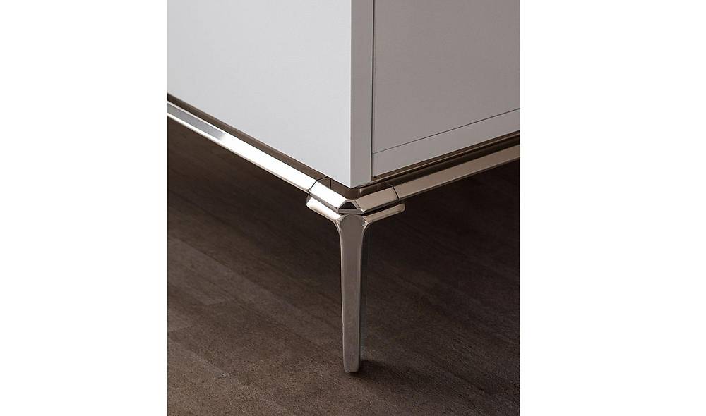 Nexus Dresser