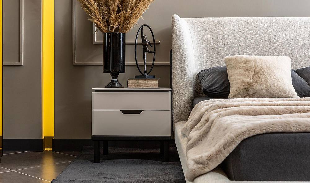 Collect Bedroom