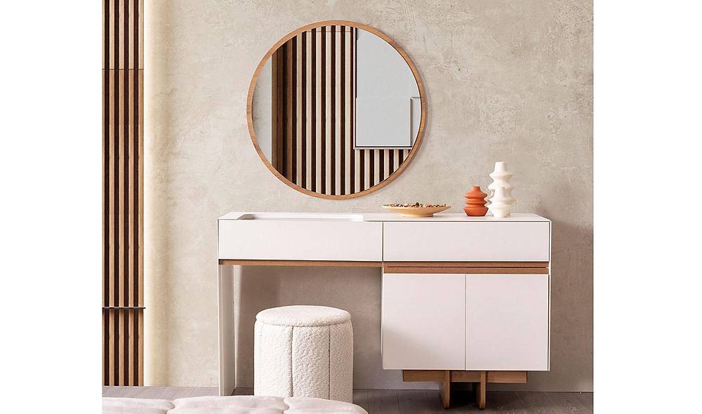 Vesta Dresser