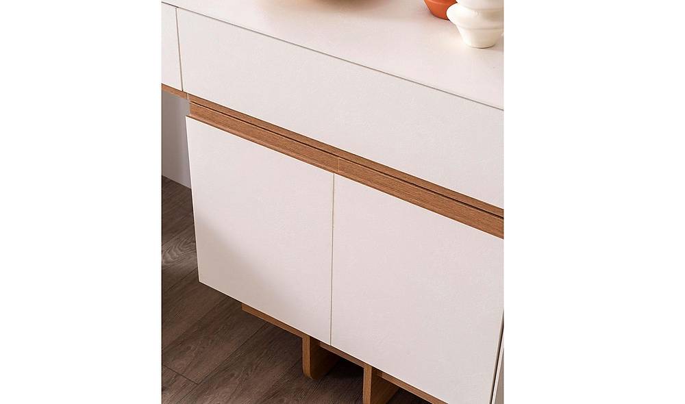 Vesta Dresser