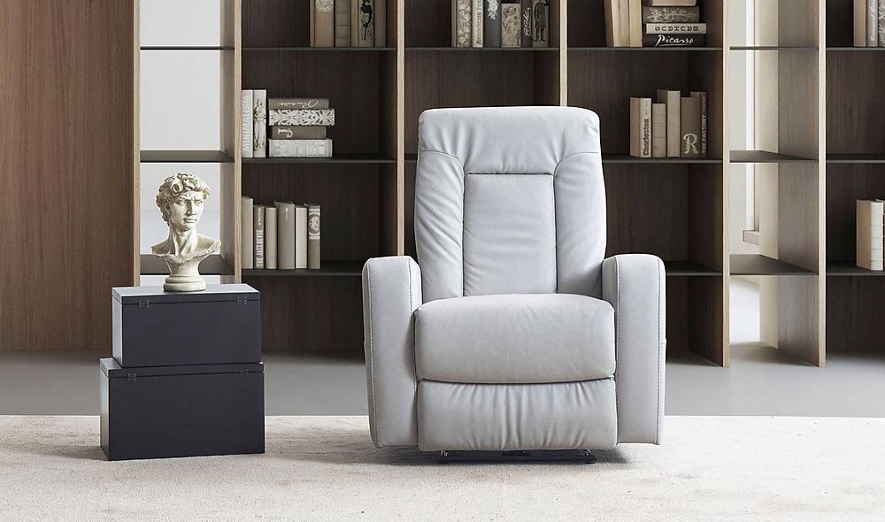 Mihenk Recliner