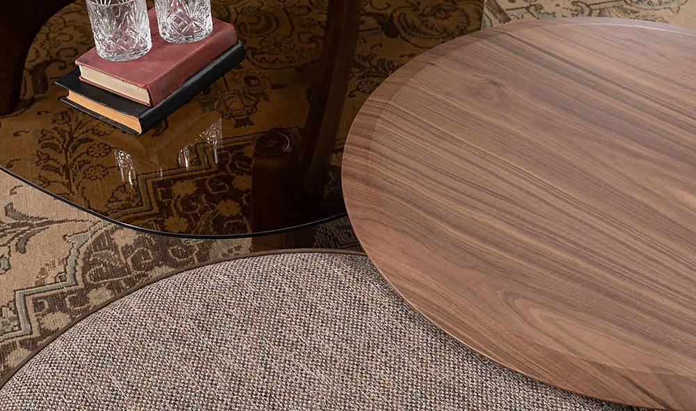 Selvare Sofa Set - Brown