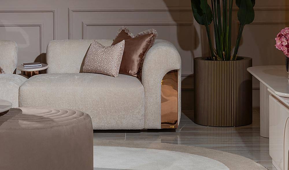 Radius Sofa