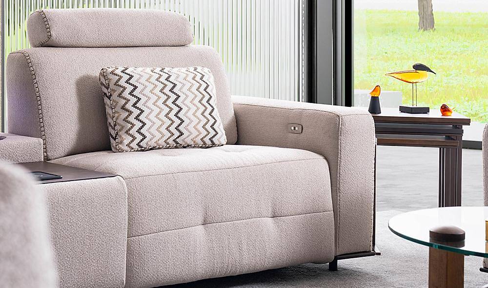 Lucky Motorised Sofa Set