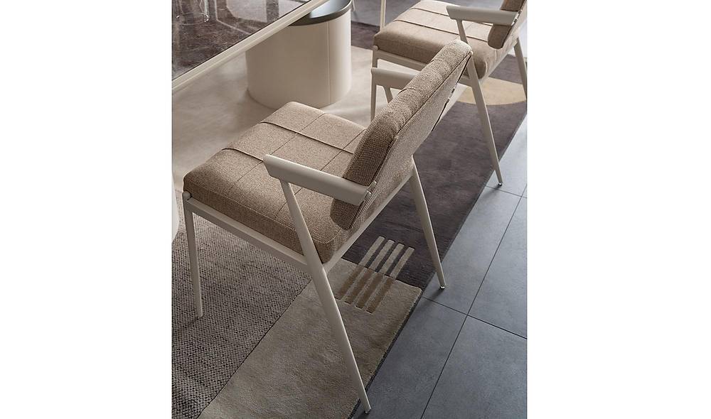 Perla Dining Room