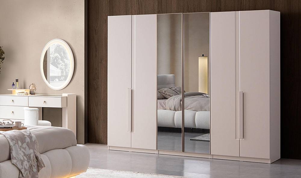 Dany Base Bedroom