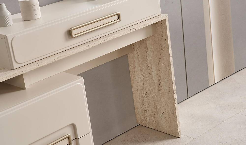 Oliver Base Bedroom - Furniture Lid