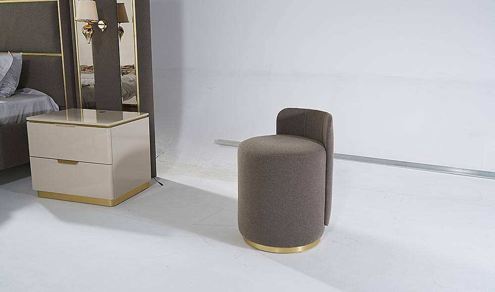 Kbrs Corner Bedroom