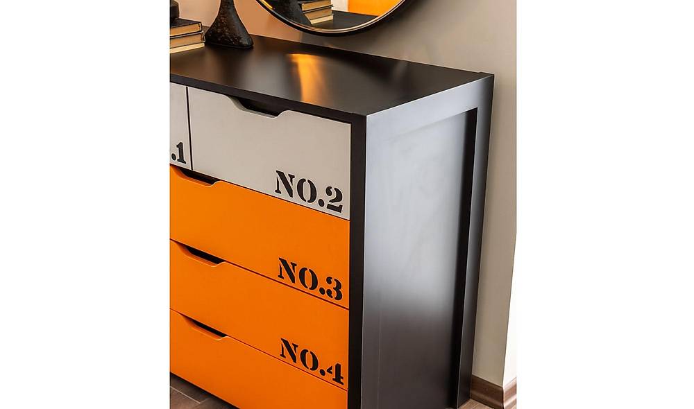 Zelis Dresser