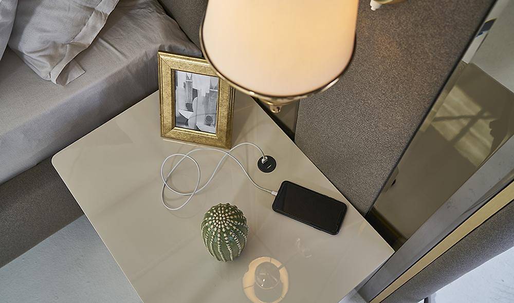Kbrs Corner Bedroom