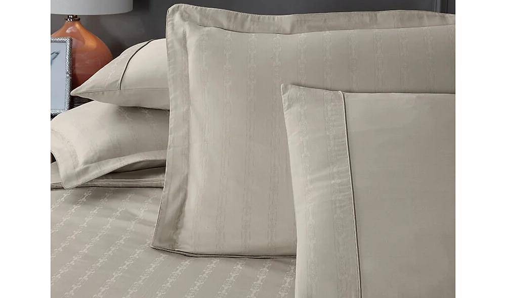 Yatsan Maison Jaquard Classy Duvet Cover Set - Beige