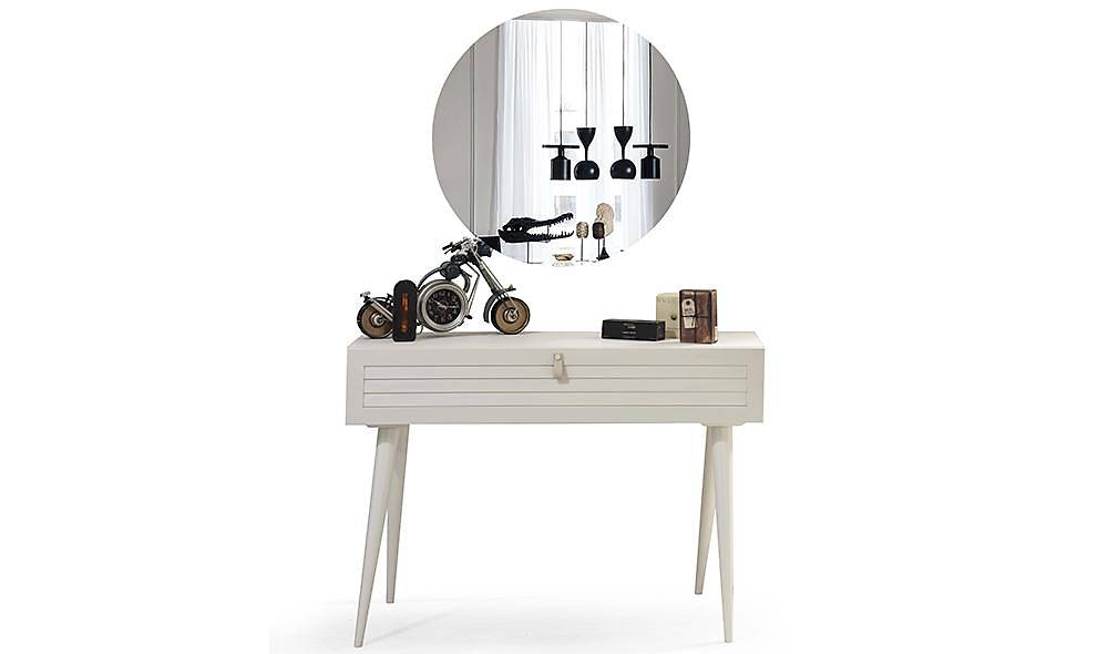 Trio Bedroom