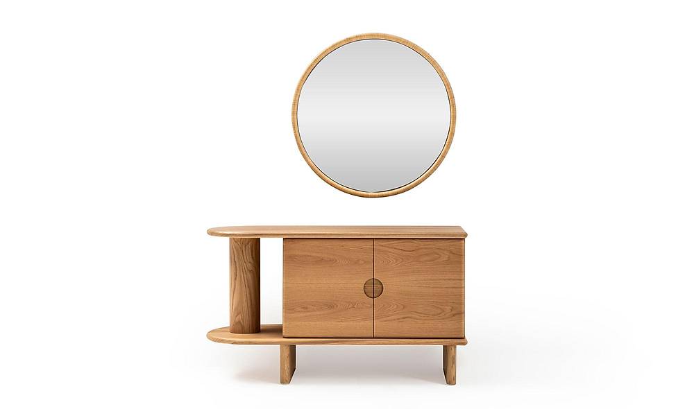 Handy Dresser