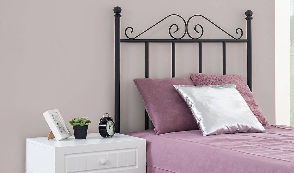 Veronica Country Teen Room