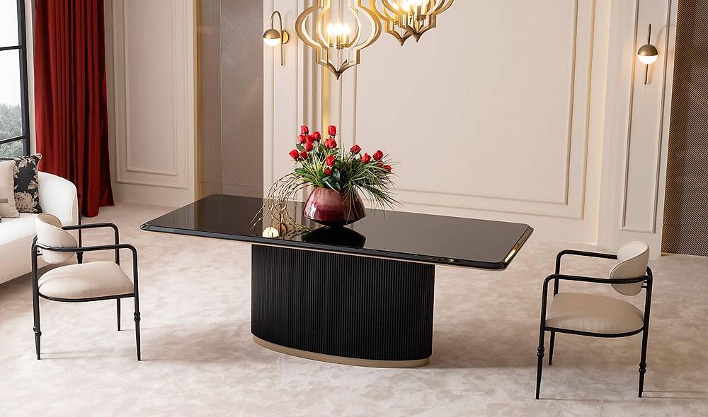 Belgrad Dining Table Set