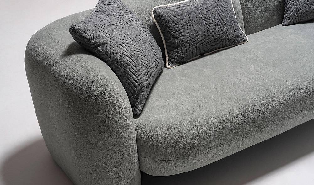 Nevena Sofa Set