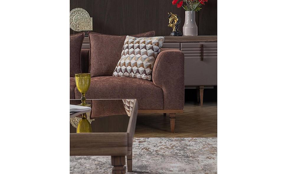 Lova Sofa Set