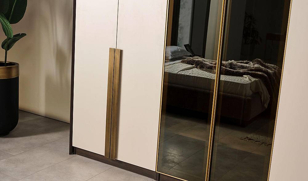 Opera 6 Door Wardrobe