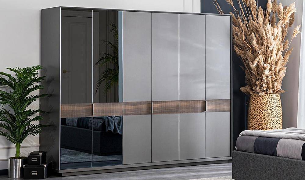 Athena 6 Wardrobe With Lid
