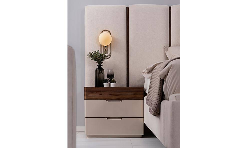 Ring Base Bedroom