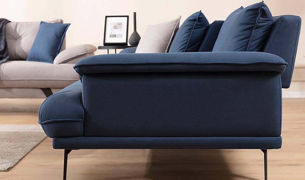 Zeren Sofa Set