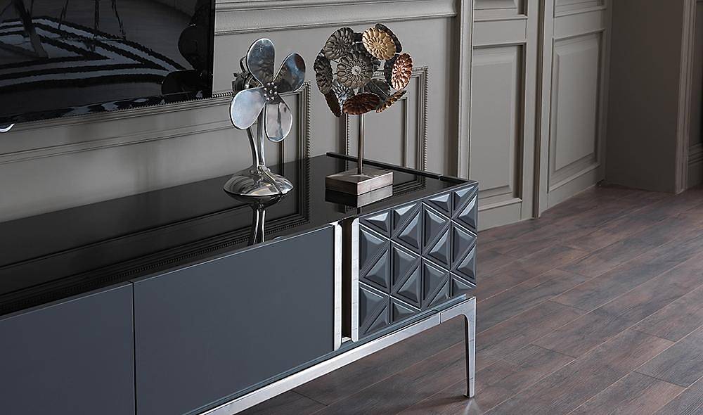 Vadi Anthracite Dining Room