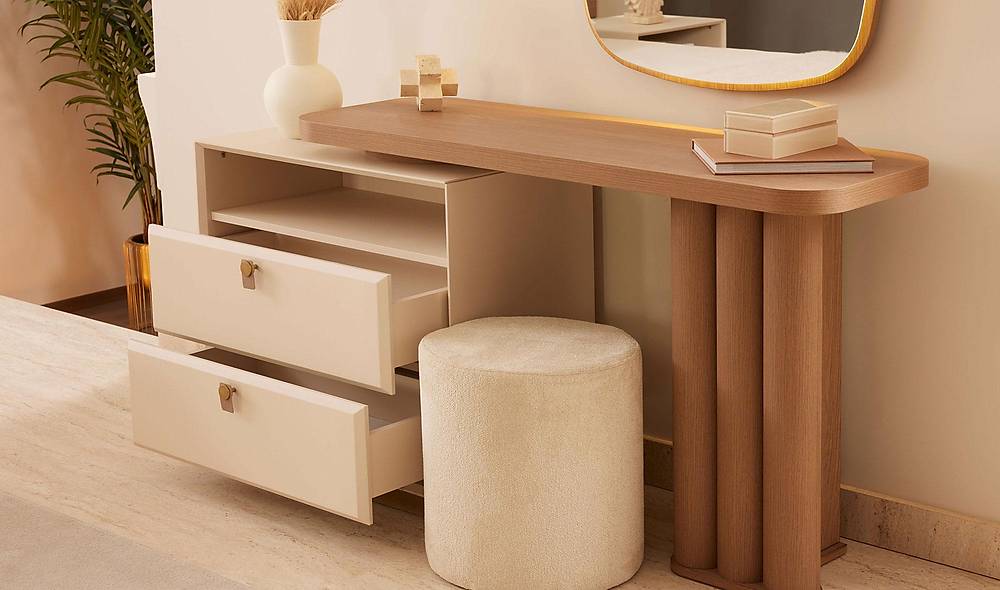 �topya Dresser