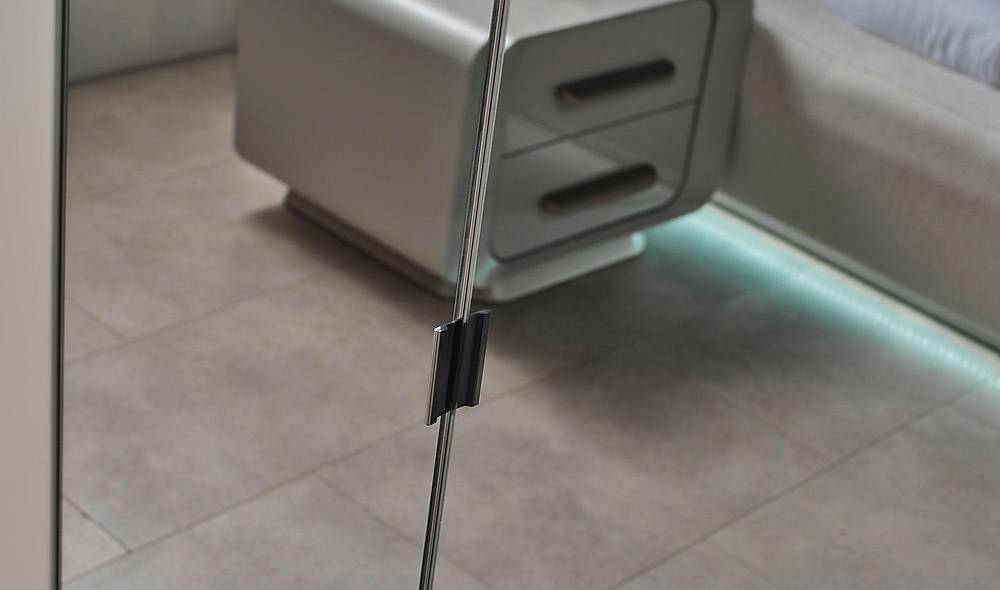 Lenka Wardrobe - 6 Door